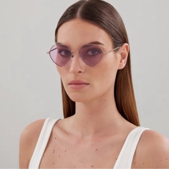 Authentic Gucci Diamond Sunglasses - Picture 1 of 6